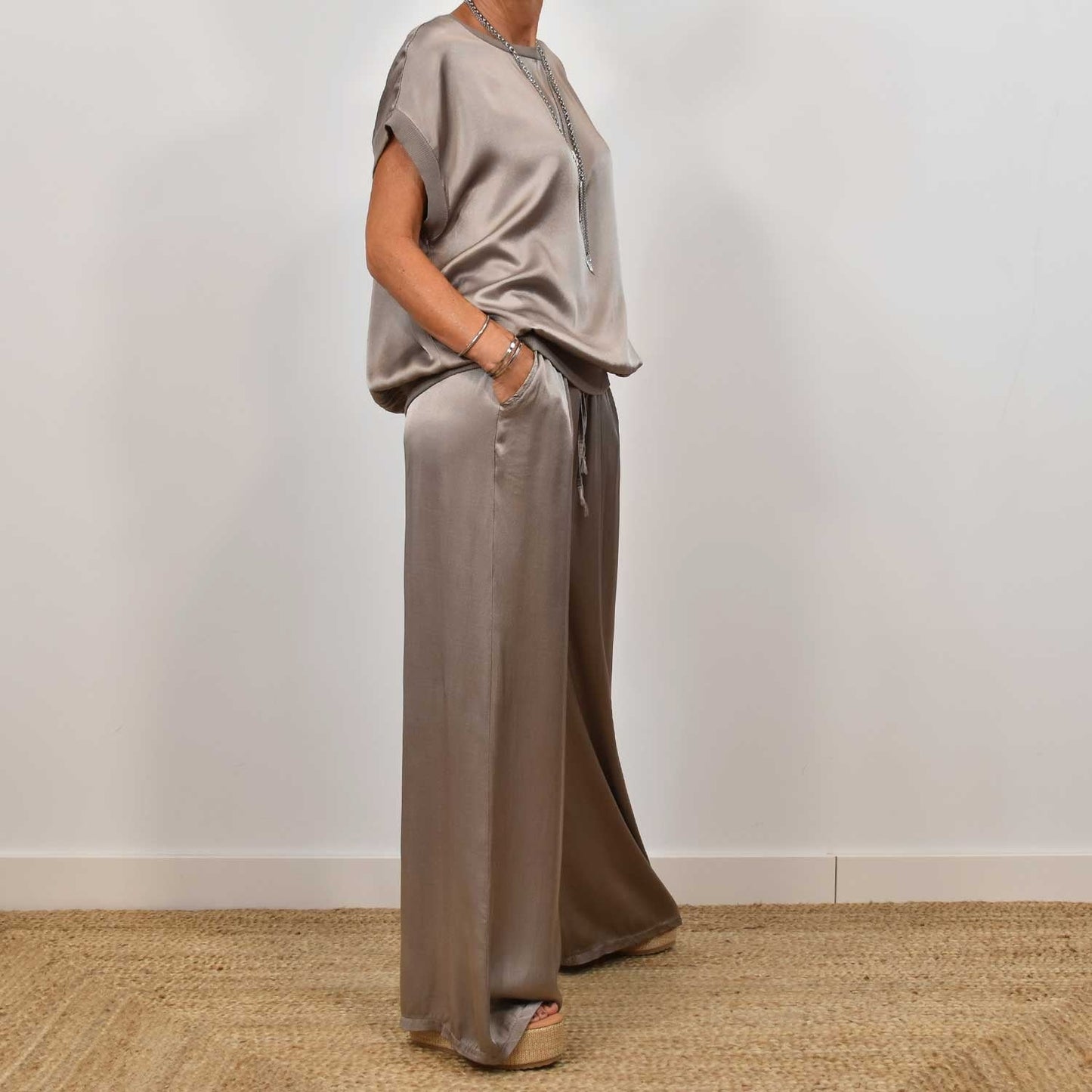 Ensemble Satin Chic - Haut Fluide & Pantalon Large